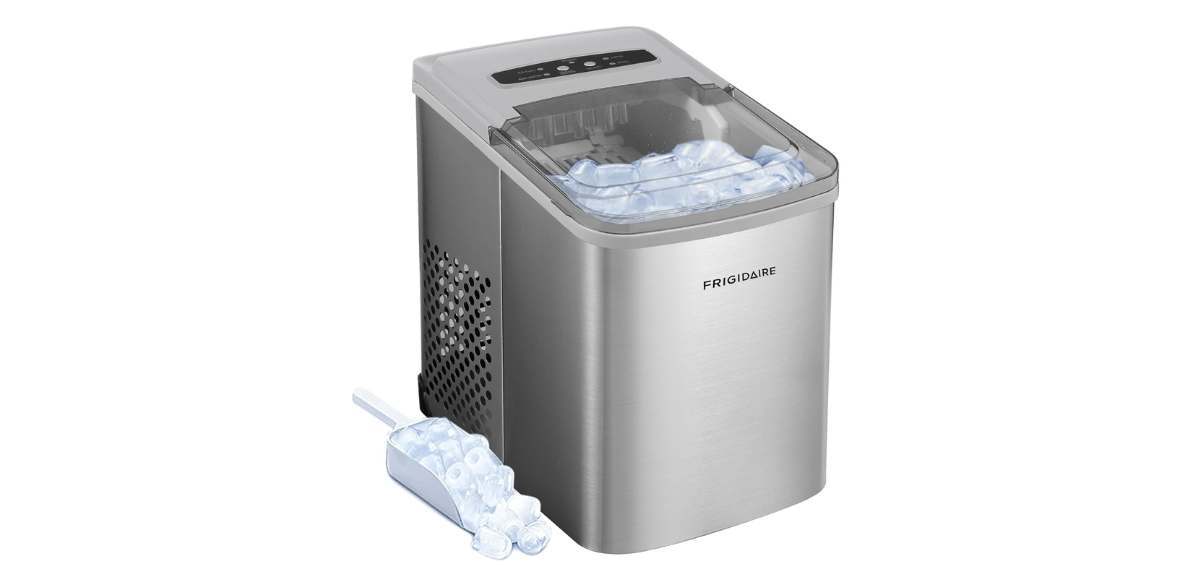 Frigidaire 26 Lbs per Day Portable Compact Maker