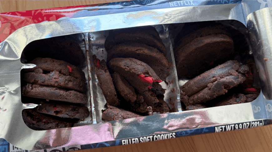 stranger things chips ahoy cookies
