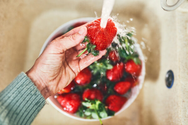 washing produce