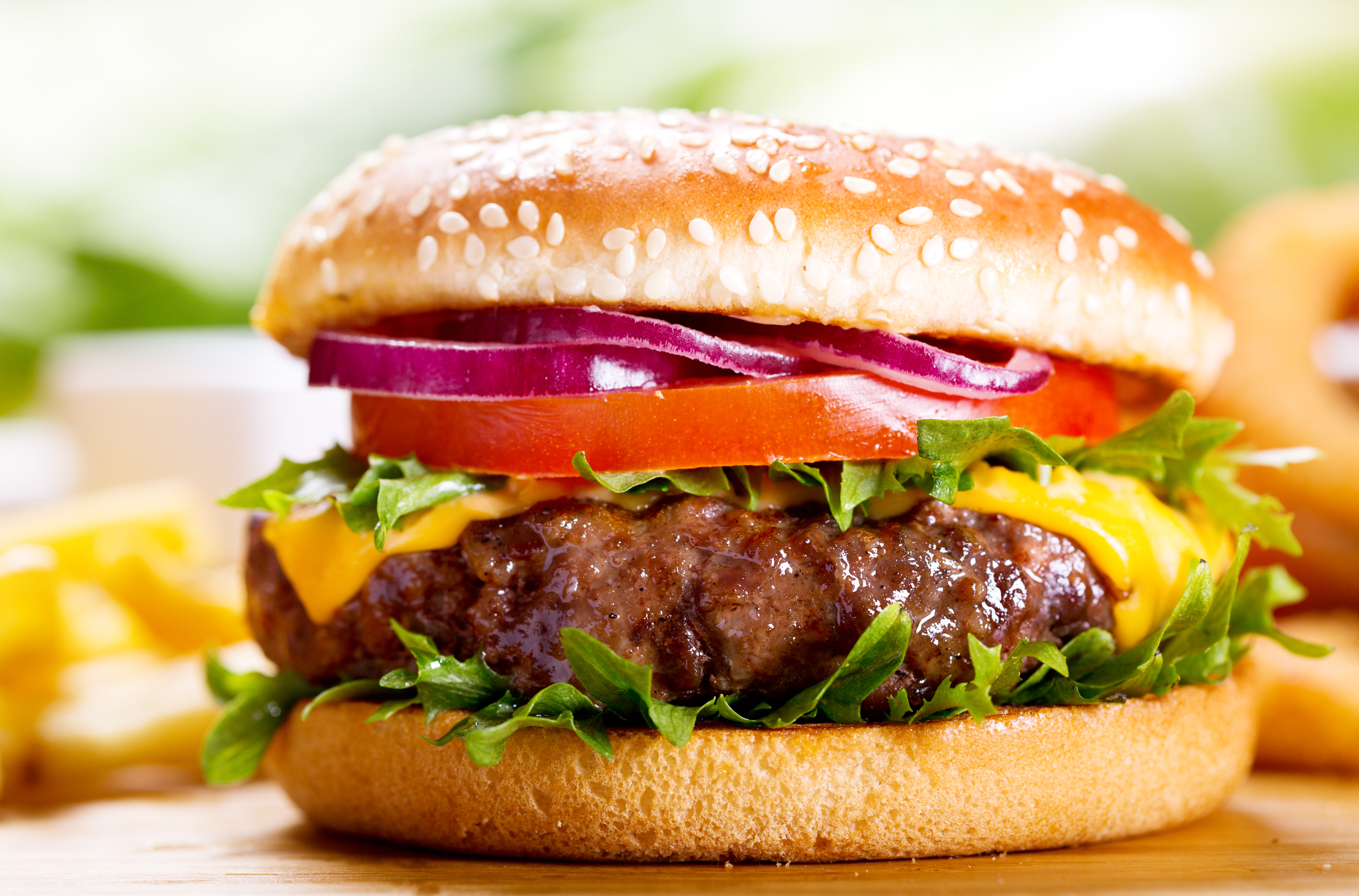 National Cheeseburger Day brings BOGOs, freebies and discounts across the country