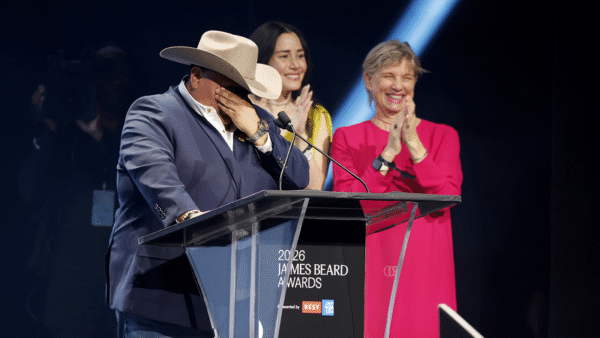Adrian Torres accepts award at James Beard ceremony