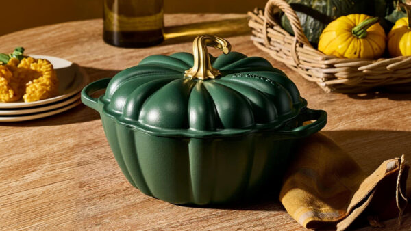 Le Creuset pumpkin cookware